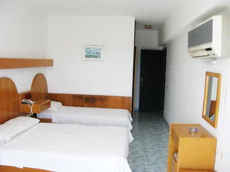 Hotel Ozka 3*